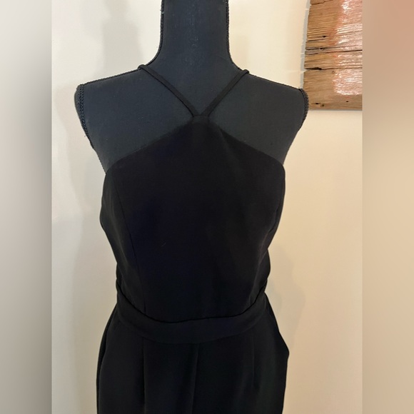BCBG Generation Nordstrom black crepe halter jumpsuit jumper pant suit size 6 - Picture 2 of 5